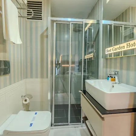 Hotel Garden 4*