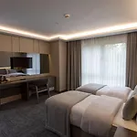 Garden Hotel