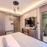 Garden 4*