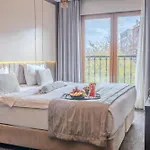 Garden Hotel