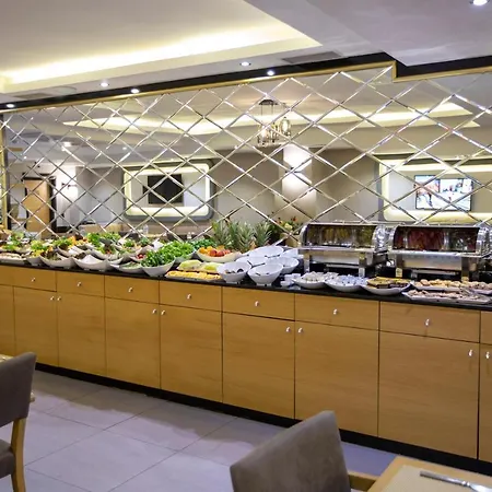 Hotel Garden 4*
